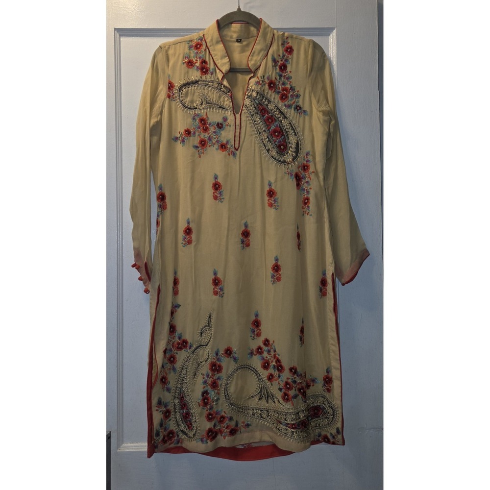 Yellow Floral Embroidered Kurti Tunic. Sheer Sleeves. Lined. 36/M